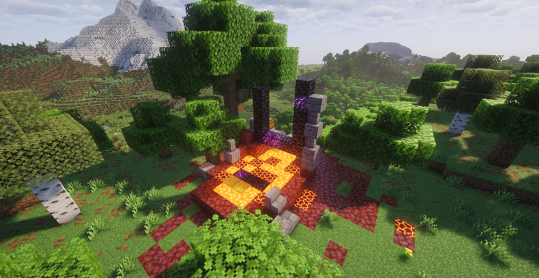 Разрушенный портал у деревьев